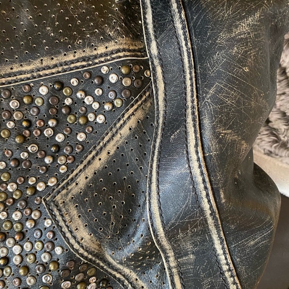 Frye Deborah Star Vintage Leather Shoulder Bag - Picture 4 of 8